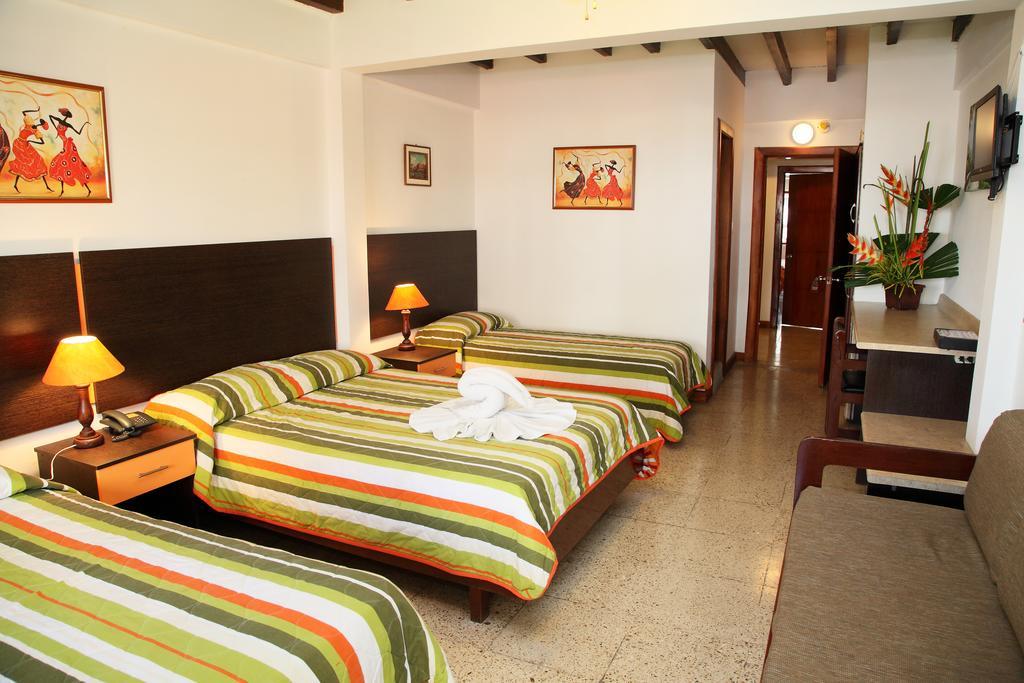 Hotel Puerto Ballesta Tonsupa Exteriér fotografie