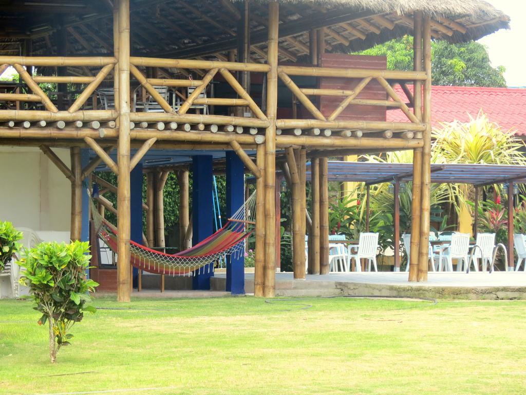 Hotel Puerto Ballesta Tonsupa Exteriér fotografie