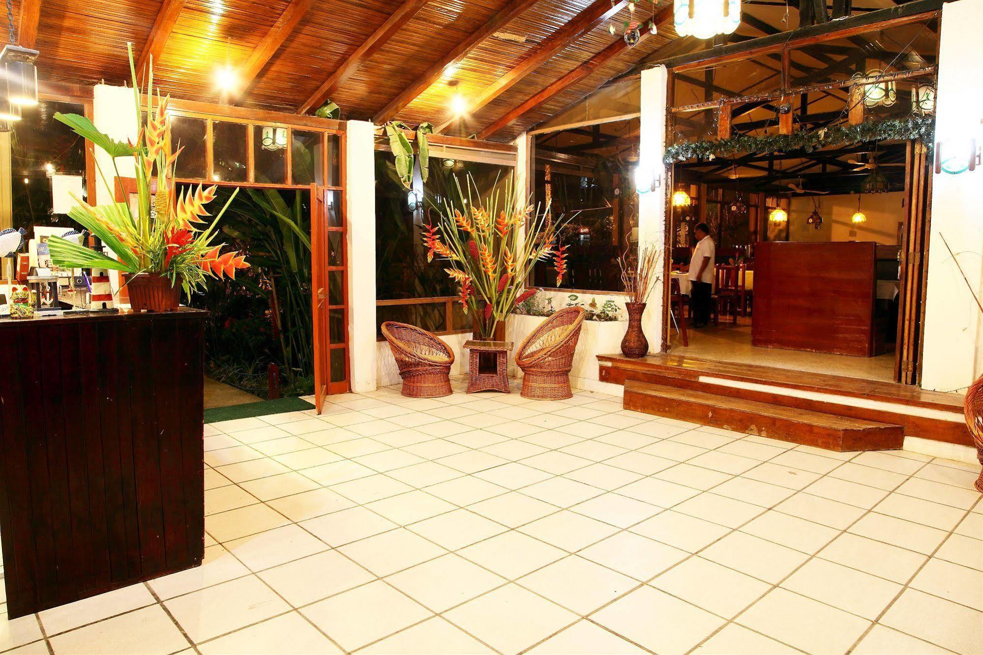 Hotel Puerto Ballesta Tonsupa Exteriér fotografie